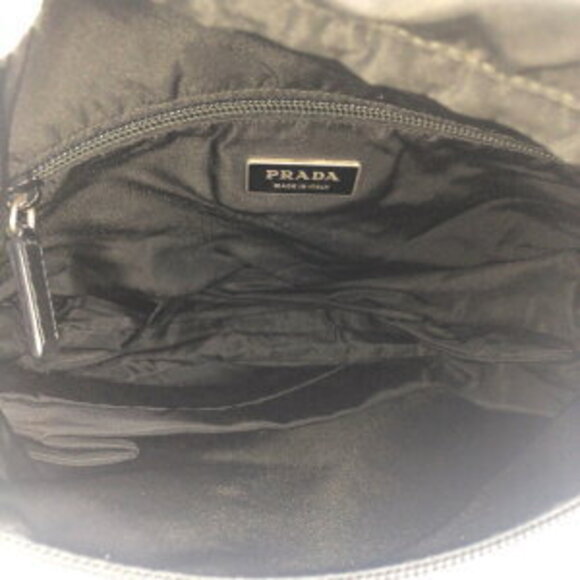 Prada Tessuto triangular logo plate black nylon shoulder bag - Picture 8 of 10